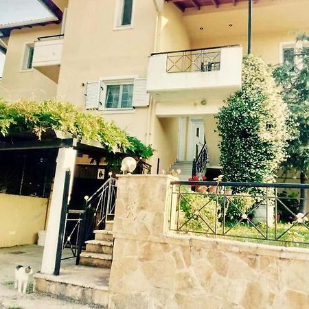 Διαμέρισμα Στην Περιοχή Εθνικής Αντίστασης Apartment Igoumenitsa Exterior photo